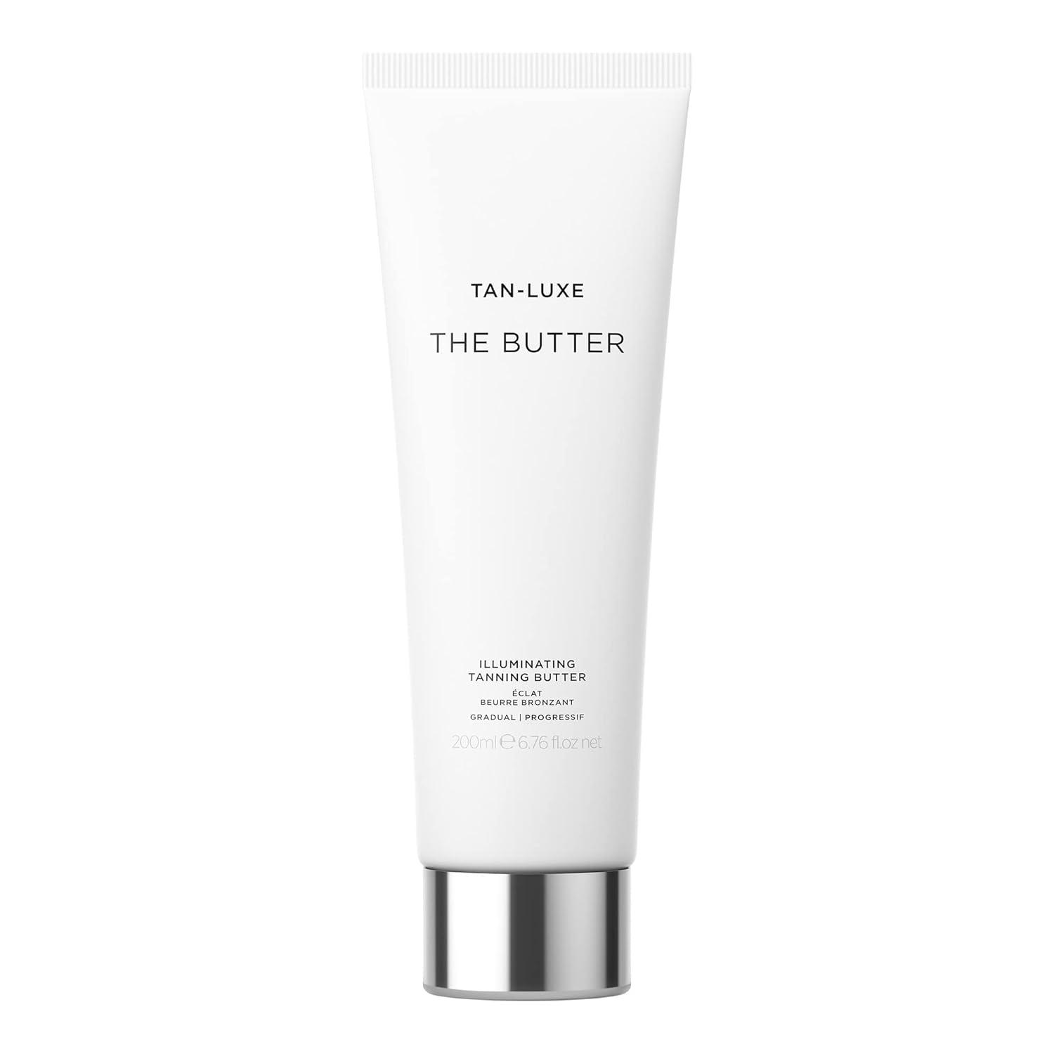 Self Tanner Showdown: Instant Glow Versus Gradual Hydration