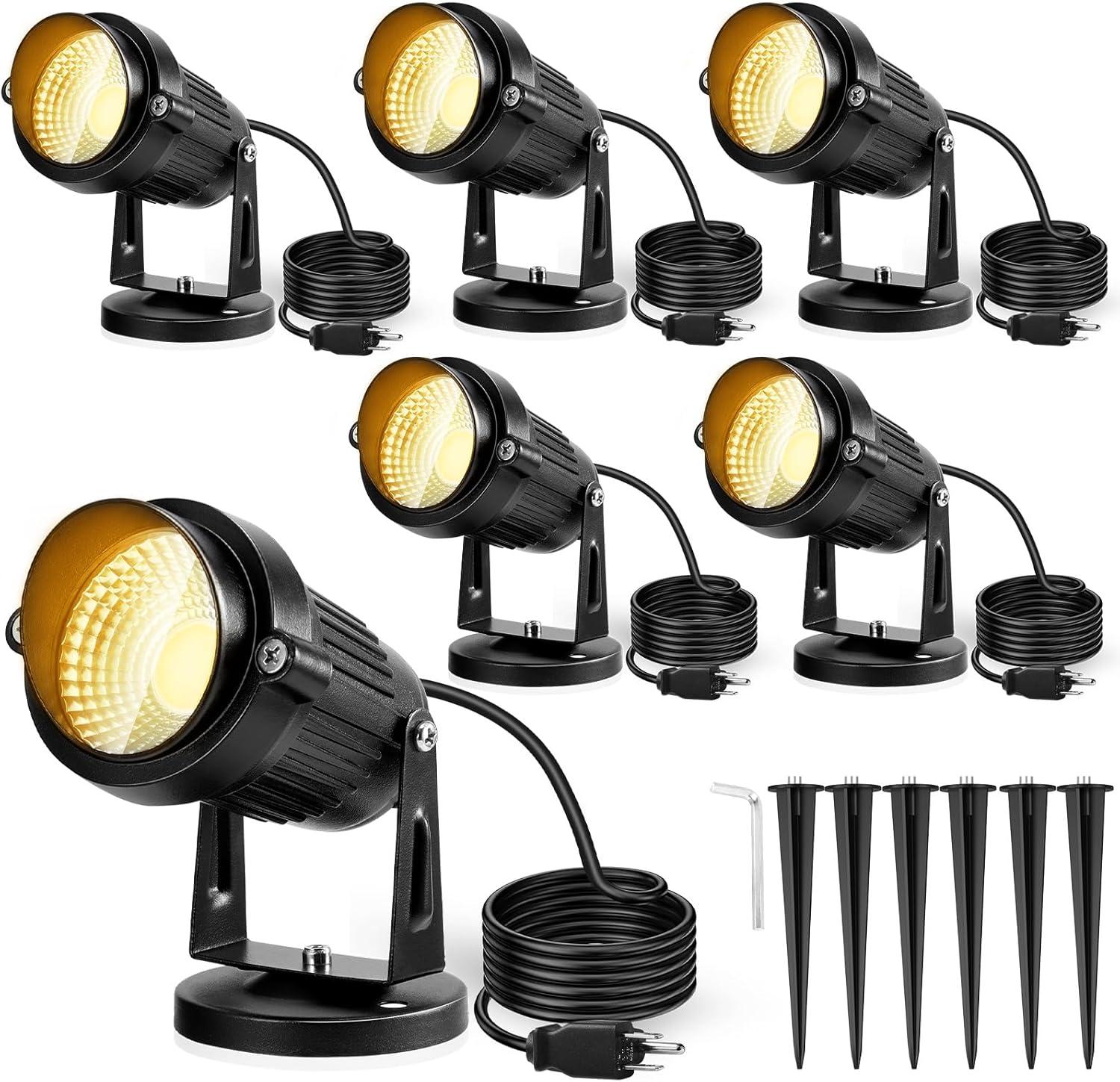 Outdoor Lighting Showdown: Illuminating Your Space with Style