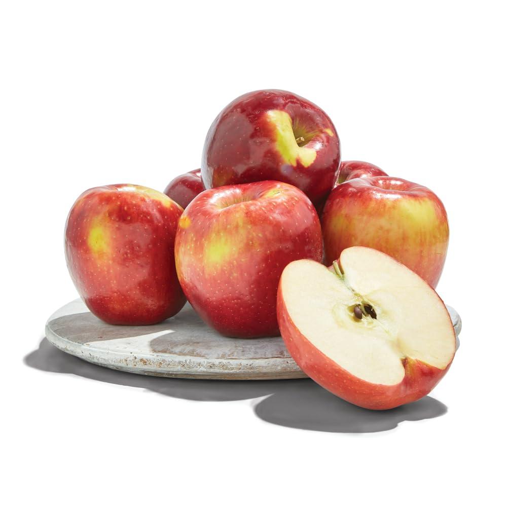 Apple Snack Showdown: Cosmic Crisps vs. Fuji Vs. Crisp Mix