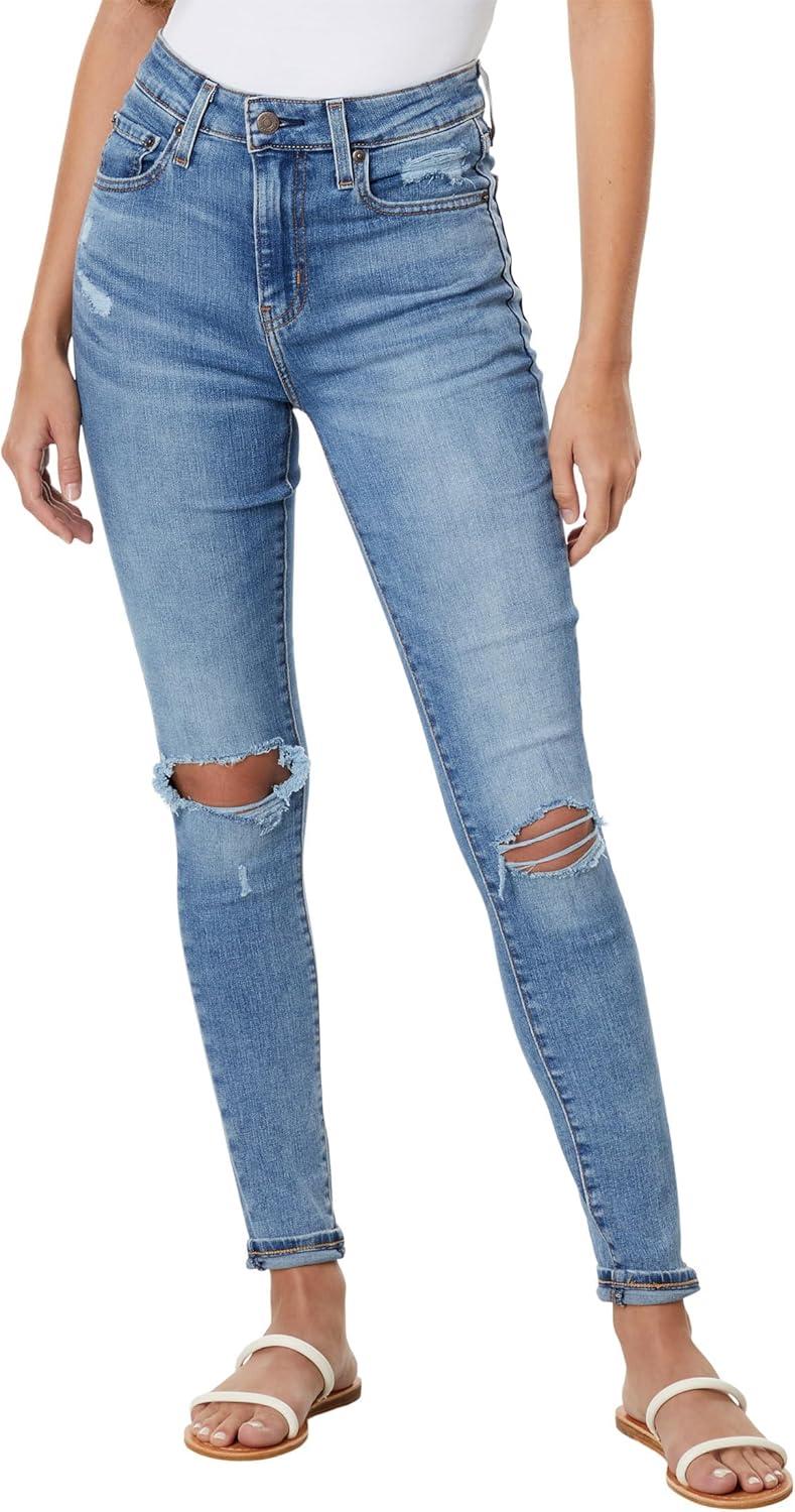 Levi's Styles Compared: Shaping vs. High-Rise vs. Slim Fit tested for Fit… Ah, Jeans!