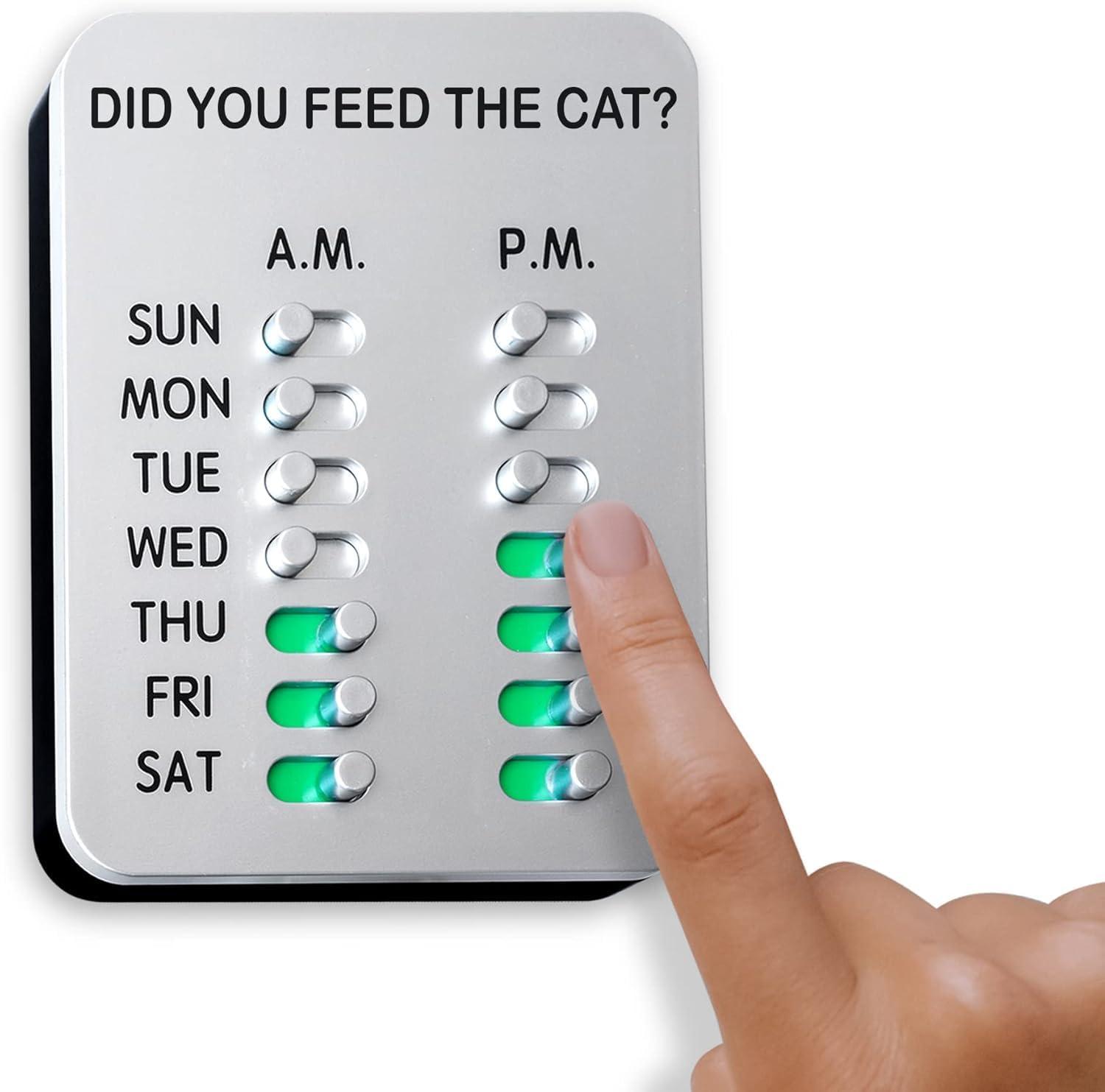 Cat Feeding Showdown: Surprising Insight On Automatic vs Manual(%%)